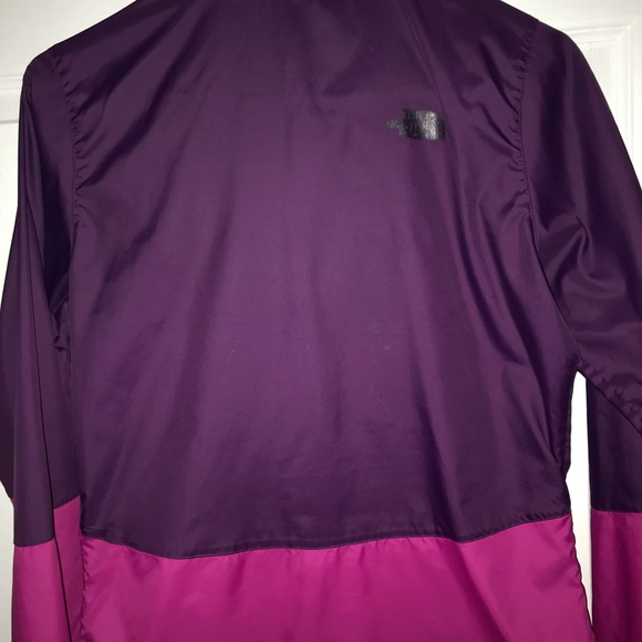 North Face windbreaker - Picture 4 of 4